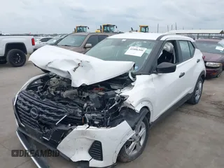 2022 Nissan Kicks S with VIN 3N1CP5BV7NL524872, listed as a IAAI auction lot 41886300 with 24,111 mi miles. Bid and sale history available at carsss.com. Image 2.