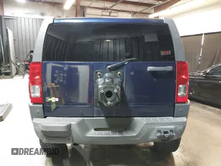 2008 Hummer H3 SUV with VIN 5GTEN13E388156284, listed as a IAAI auction lot 42107564 with 117,532 mi miles. Bid and sale history available at carsss.com. Image 17.