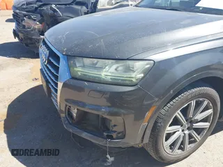 2018 Audi Q7 Premium Plus с VIN WA1LAAF72JD048141, выставлен на аукционе IAAI как лот 41841344 с пробегом 47 533 миль миль и . История ставок и продаж доступна на DreamBid. Изображение 6.
