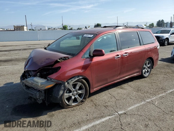 2017 Toyota Sienna SE with VIN 5TDXZ3DC3HS880002, listed as a Copart auction lot 53904715 with 159,132 mi miles and Salvage title. Bid and sale history available at DreamBid. Image 1.