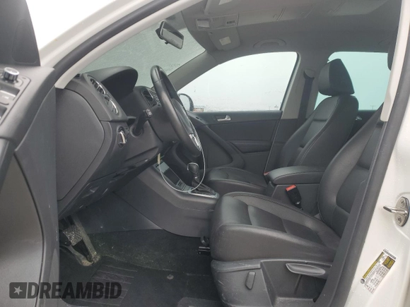 2013 Volkswagen Tiguan SEL with VIN WVGBV3AX6DW610541, listed as a Copart auction lot 49435125 with 73,952 mi miles and Salvage Title. Bid and sale history available at DreamBid. Image 7.