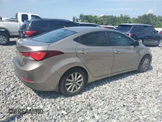 2015 Hyundai Elantra SE z VIN 5NPDH4AE9FH595258, wystawiony jako Copart lot #58359905 z przebiegiem 177 122 mil mil oraz Tytuł czysty. Historia ofert i sprzedaży dostępna na DreamBid. Obrazek 3.