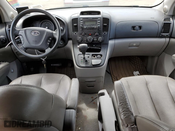 2007 Kia Sedona with VIN KNDMB133076135686, listed as a Copart auction lot 61406634 with 121,909 mi miles and Non Repairable. Bid and sale history available at carsss.com. Image 8.