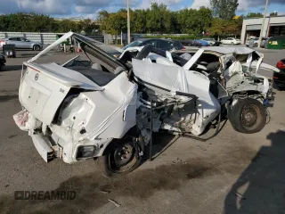 2010 Nissan Sentra SR with VIN 3N1AB6AP3AL633998, listed as a Copart auction lot 44884335 with Not Provided miles and Salvage Title. Bid and sale history available at DreamBid. Image 3.