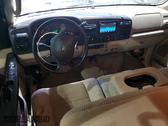 2005 Ford F-250 XL with VIN 1FTSX21P35EB41618, listed as a Copart auction lot 47006395 with 145,902 mi miles and Salvage Title. Bid and sale history available at DreamBid. Image 8.