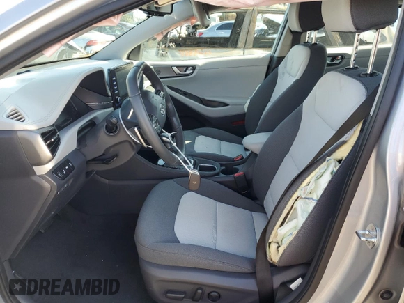 2020 Hyundai Ioniq SE with VIN KMHC75LC7LU241476, listed as a Copart auction lot 48621135 with 21,530 mi miles and Salvage title. Bid and sale history available at DreamBid. Image 7.