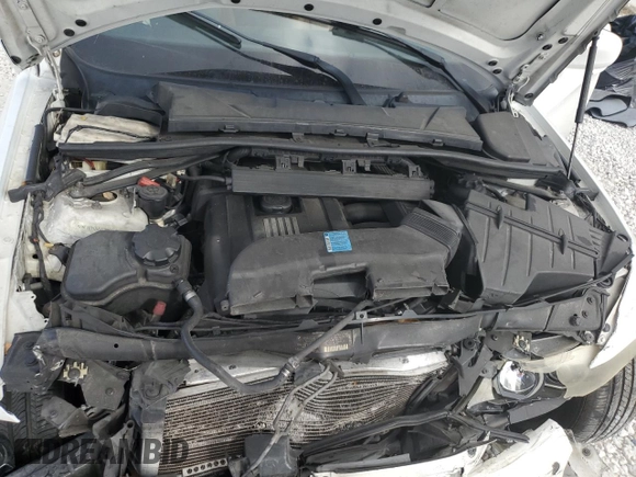 2011 BMW 3 Series 328i with VIN WBAPH7G54BNN06015, listed as a Copart auction lot 45019305 with 0 mi miles and Salvage Title. Bid and sale history available at carsss.com. Image 11.