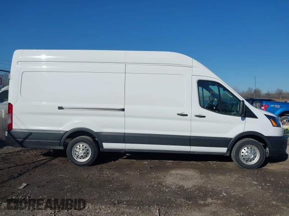 2023 Ford Transit Cargo z VIN 1FTBR3U80PKA07268, wystawiony jako IAAI lot #41815648 z przebiegiem 72 711 mil mil oraz . Historia ofert i sprzedaży dostępna na DreamBid. Obrazek 14.