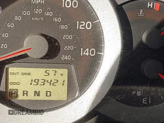 2008 Toyota RAV4 Ltd with VIN JTMZK31V385022828, listed as a IAAI auction lot 41577387 with 193,421 mi miles. Bid and sale history available at carsss.com. Image 15.