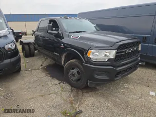 2022 Ram 3500 Chassis Cab Tradesman with VIN 3C7WRTCL9NG341605, listed as a Copart auction lot 64214294 with 84,818 mi miles and Non Repairable. Bid and sale history available at carsss.com. Image 4.