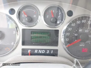 2004 Mercury Monterey Convenience with VIN 2MRZA20244BJ17793, listed as a IAAI auction lot 41425949 with 121,373 mi miles. Bid and sale history available at carsss.com. Image 7.
