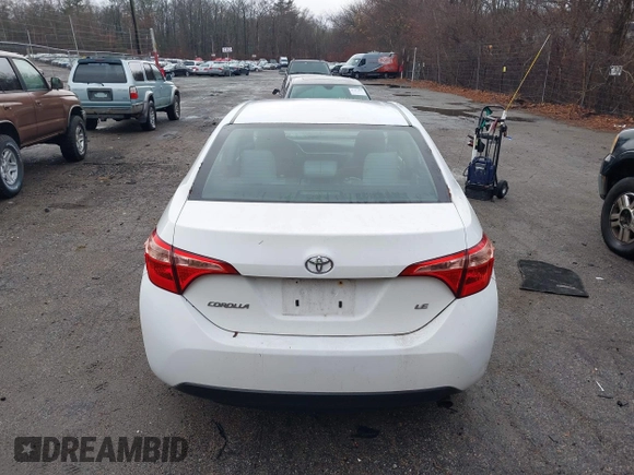 2018 Toyota Corolla L z VIN 2T1BURHEXJC071036, wystawiony jako IAAI lot #41213119 z przebiegiem 56 567 mil mil oraz . Historia ofert i sprzedaży dostępna na DreamBid. Obrazek 15.