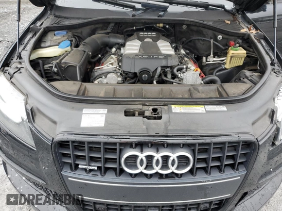 2015 Audi Q7 3.0T S line Prestige with VIN WA1DGAFE1FD018945, listed as a Copart auction lot 45024055 with 160,975 mi miles and Salvage Title. Bid and sale history available at carsss.com. Image 12.