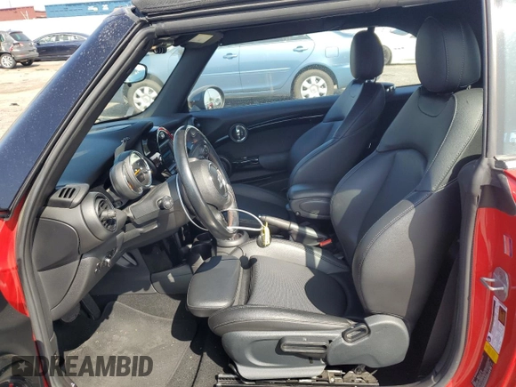 2019 MINI Convertible Cooper S with VIN WMWWG9C55K3E39441, listed as a Copart auction lot 72802544 with 33,882 mi miles and Salvage Title. Bid and sale history available at carsss.com. Image 7.
