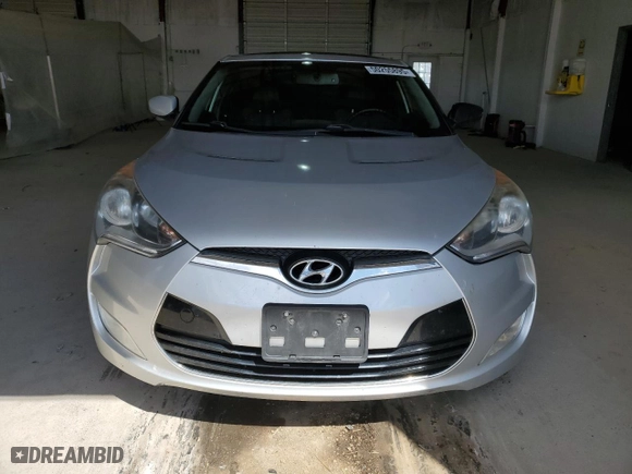 2013 Hyundai Veloster w/Black Int with VIN KMHTC6AD8DU124939, listed as a Copart auction lot 50255895 with 169,018 mi miles and Salvage Title. Bid and sale history available at carsss.com. Image 5.