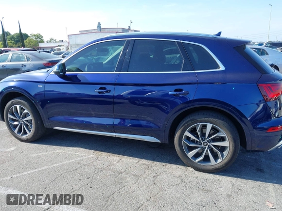 2022 Audi Q5 S line Premium Plus with VIN WA1EAAFY3N2118376, listed as a IAAI auction lot 42042234 with 25,509 mi miles and . Bid and sale history available at DreamBid. Image 14.