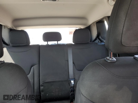 2017 Jeep Renegade Sport с VIN ZACCJBAB7HPE74460, выставлен на аукционе Copart как лот 50894815 с пробегом 187 482 миль миль и Списание • Salvage title. История ставок и продаж доступна на DreamBid. Изображение 10.