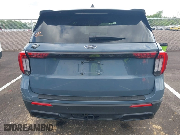 2025 Ford Explorer ST-Line с VIN 1FMUK7KH9SGA91850, выставлен на аукционе IAAI как лот 42028931 с пробегом 5 770 миль миль и . История ставок и продаж доступна на DreamBid. Изображение 16.