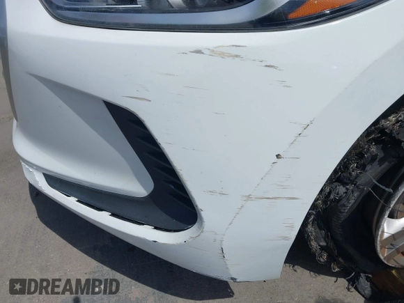 2018 Hyundai Elantra SEL with VIN 5NPD84LF7JH328523, listed as a IAAI auction lot 42066704 with 59,721 mi miles and . Bid and sale history available at DreamBid. Image 6.