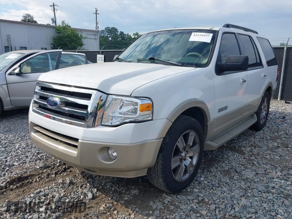 2007 Ford Expedition Eddie Bauer with VIN 1FMFU17537LA04277, listed as a IAAI auction lot 42229557 with 167,386 mi miles and . Bid and sale history available at DreamBid. Image 2.