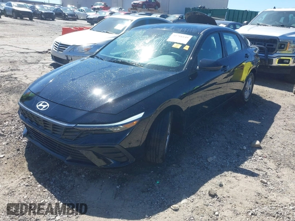 2024 Hyundai Elantra SE with VIN KMHLL4DG3RU772187, listed as a IAAI auction lot 41788149 with 7,673 mi miles and . Bid and sale history available at DreamBid. Image 2.