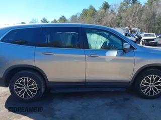 2016 Honda Pilot EX-L with VIN 5FNYF6H72GB097557, listed as a IAAI auction lot 41628145 with 155,151 mi miles. Bid and sale history available at carsss.com. Image 13.