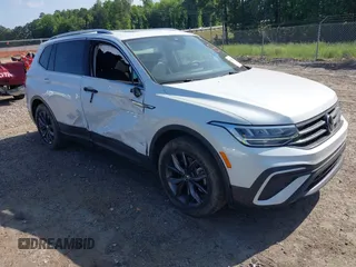 2023 Volkswagen Tiguan SE with VIN 3VVNB7AX9PM121316, listed as a IAAI auction lot 42138562 with 19,118 mi miles and . Bid and sale history available at DreamBid. Image 1.