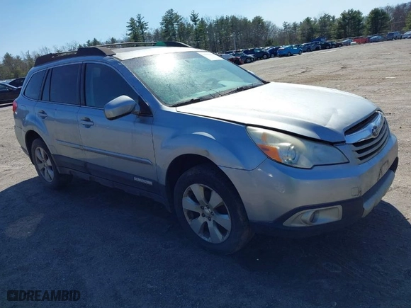 2012 Subaru Outback 2.5i Prem with VIN 4S4BRBGC4C3208830, listed as a IAAI auction lot 41919030 with 215,997 mi miles. Bid and sale history available at carsss.com. Image 1.