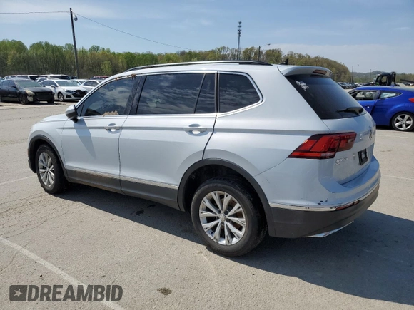 2018 Volkswagen Tiguan SEL z VIN 3VV3B7AXXJM214182, wystawiony jako Copart lot #53783515 z przebiegiem 117 466 mil mil oraz Szkoda całkowita • Salvage title. Historia ofert i sprzedaży dostępna na DreamBid. Obrazek 2.