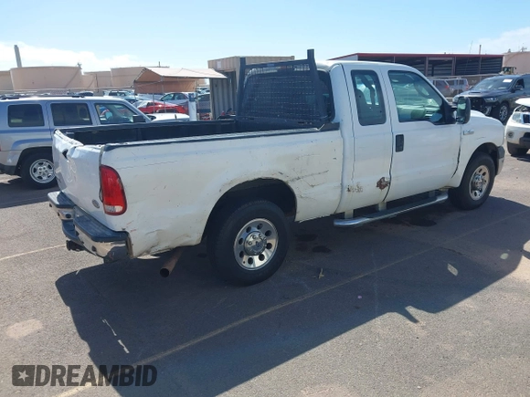 2006 Ford Super Duty F-250 XL with VIN 1FTNX20516ED38107, listed as a IAAI auction lot 41451217 with 90,620 mi miles. Bid and sale history available at carsss.com. Image 4.