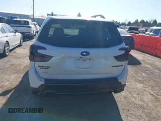 2019 Subaru Forester Premium with VIN JF2SKAGC8KH584520, listed as a IAAI auction lot 41805460 with 55,064 mi miles. Bid and sale history available at carsss.com. Image 16.