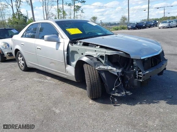 2007 Cadillac CTS with VIN 1G6DM57T570124605, listed as a IAAI auction lot 41792269 with 165,506 mi miles. Bid and sale history available at carsss.com. Image 1.