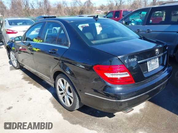 2012 Mercedes-Benz C 300 Sport with VIN WDDGF8BB0CA627411, listed as a IAAI auction lot 41881320 with 157,980 mi miles and . Bid and sale history available at DreamBid. Image 3.