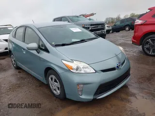 2013 Toyota Prius One with VIN JTDKN3DU4D5612512, listed as a IAAI auction lot 42184227 with 277,597 mi miles and . Bid and sale history available at DreamBid. Image 1.