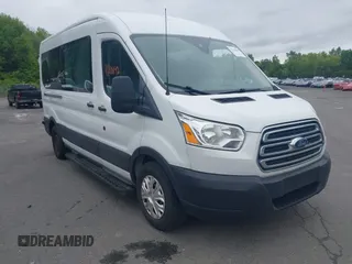2019 Ford Transit XL z VIN 1FBZX2CG1KKA20728, wystawiony jako IAAI lot #42318849 z przebiegiem 188 792 mil mil oraz . Historia ofert i sprzedaży dostępna na DreamBid. Obrazek 1.