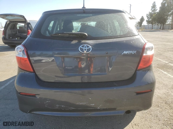 2009 Toyota Matrix with VIN 2T1KU40E09C032580, listed as a Copart auction lot 46833215 with 118,075 mi miles and Salvage Title. Bid and sale history available at carsss.com. Image 6.
