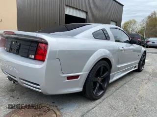 2007 Ford Mustang GT Deluxe with VIN 1ZVFT82H075200647, listed as a Copart auction lot 87108184 with 73,813 mi miles and Clean Title. Bid and sale history available at carsss.com. Image 4.