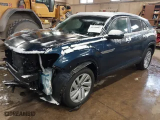 2022 Volkswagen Atlas Cross Sport 3.6L V6 SE w/Technology with VIN 1V2HE2CA6NC219084, listed as a IAAI auction lot 41298004 with 64,411 mi miles. Bid and sale history available at carsss.com. Image 17.