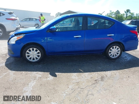 2017 Nissan Versa SV with VIN 3N1CN7AP4HL860925, listed as a IAAI auction lot 42305795 with 140,891 mi miles and . Bid and sale history available at DreamBid. Image 14.