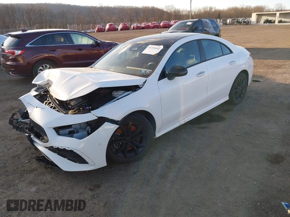 2024 Mercedes-Benz CLA 250 z VIN W1K5J4HB7RN450668, wystawiony jako IAAI lot #41333911 z przebiegiem 10 819 mil mil oraz . Historia ofert i sprzedaży dostępna na DreamBid. Obrazek 17.