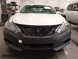 2017 Nissan Altima 2.5 SR with VIN 1N4AL3AP5HC265540, listed as a IAAI auction lot 41284731 with 125,504 mi miles. Bid and sale history available at carsss.com. Image 12.