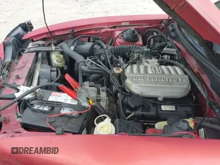 1994 Ford Mustang z VIN 1FALP4047RF117240, wystawiony jako IAAI lot #42315542 z przebiegiem 120 825 mil mil oraz . Historia ofert i sprzedaży dostępna na DreamBid. Obrazek 21.