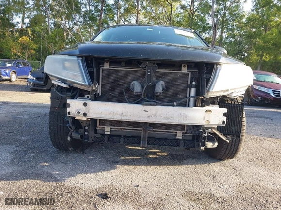 2015 Nissan Pathfinder Platinum with VIN 5N1AR2MM5FC647662, listed as a IAAI auction lot 41931427 with 97,930 mi miles. Bid and sale history available at carsss.com. Image 6.