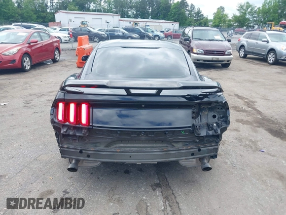 2016 Ford Mustang V6 z VIN 1FA6P8AM8G5251387, wystawiony jako IAAI lot #42231334 z przebiegiem 104 618 mil mil oraz . Historia ofert i sprzedaży dostępna na DreamBid. Obrazek 16.