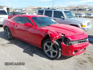 2013 Chevrolet Camaro LT z VIN 2G1FB1E33D9167938, wystawiony jako IAAI lot #41511506 z przebiegiem 204 269 mil mil oraz . Historia ofert i sprzedaży dostępna na DreamBid. Obrazek 14.