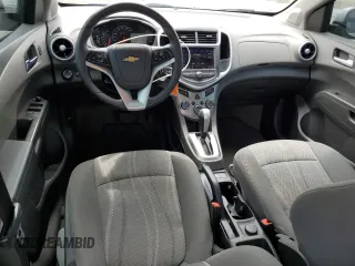2020 Chevrolet Sonic LT with VIN 1G1JD5SB1L4108704, listed as a Copart auction lot 54554725 with 58,900 mi miles and Salvage title. Bid and sale history available at DreamBid. Image 8.