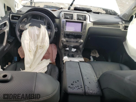 2014 Lexus GX 460 z VIN JTJBM7FX2E5079088, wystawiony jako Copart lot #48033135 z przebiegiem Nie podano mil oraz Szkoda całkowita • Salvage title. Historia ofert i sprzedaży dostępna na DreamBid. Obrazek 8.