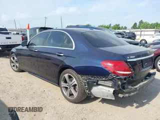 2018 Mercedes-Benz E 300 with VIN WDDZF4JB6JA376412, listed as a IAAI auction lot 42298940 with 59,973 mi miles and . Bid and sale history available at DreamBid. Image 3.