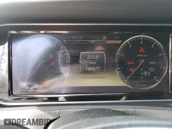 2014 Mercedes-Benz S 550 z VIN WDDUG8FB1EA027221, wystawiony jako Copart lot #45888185 z przebiegiem 140 677 mil mil oraz Czysty tytuł • Clean title. Historia ofert i sprzedaży dostępna na DreamBid. Obrazek 9.