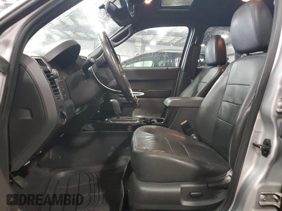2012 Ford Escape Limited z VIN 1FMCU9EG1CKB16341, wystawiony jako Copart lot #57063845 z przebiegiem 128 205 mil mil oraz Szkoda całkowita • Salvage title. Historia ofert i sprzedaży dostępna na DreamBid. Obrazek 7.